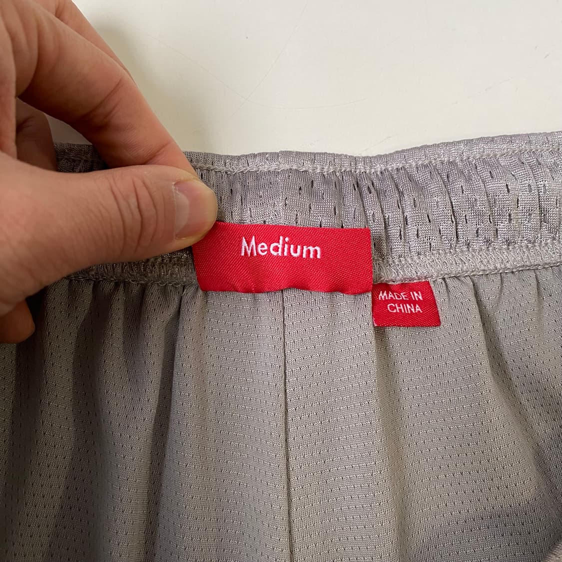 [M] 슈프림 스몰 박스 배기 메쉬 쇼츠 실버 상품이미지6