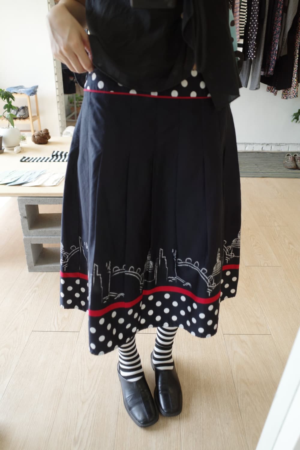 dot sketch skirt 상품이미지3