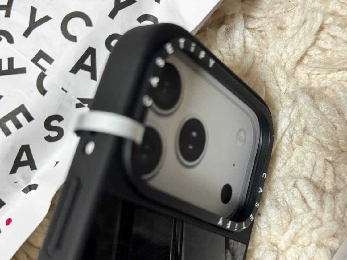 케이스티파이 무라카미 블랙 플라워 17 프로(새제품) 상품이미지2