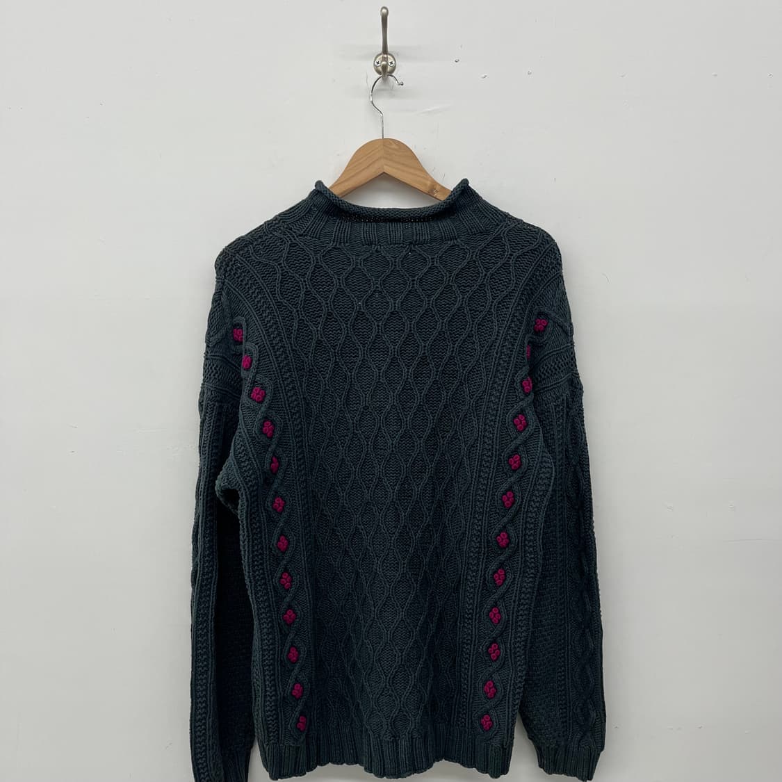 엘엘빈 빈티지 플라워 자수 니트 여L 상품이미지4