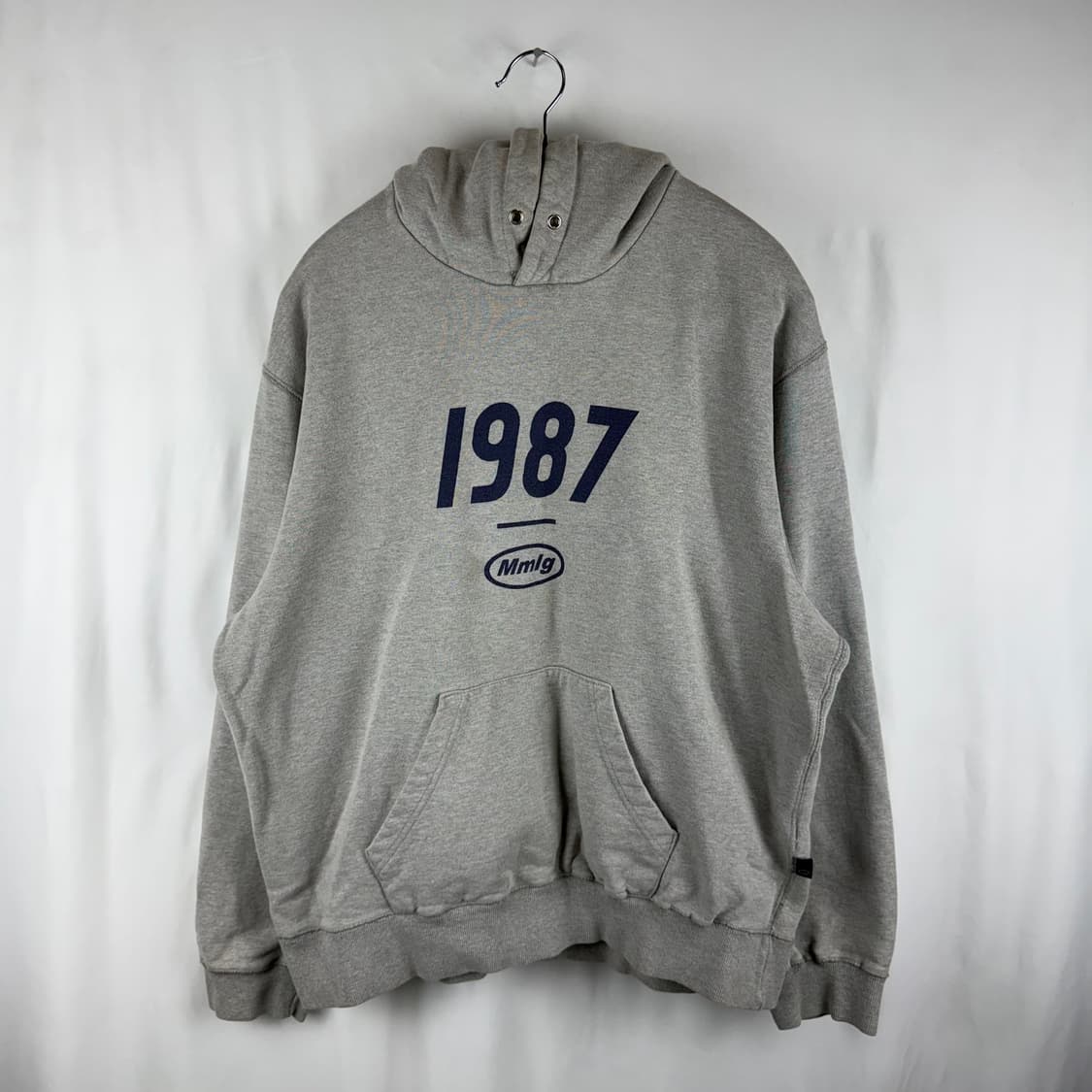  (무료배송)M) Mmlg 로고 후드 티 그레이 상품이미지2