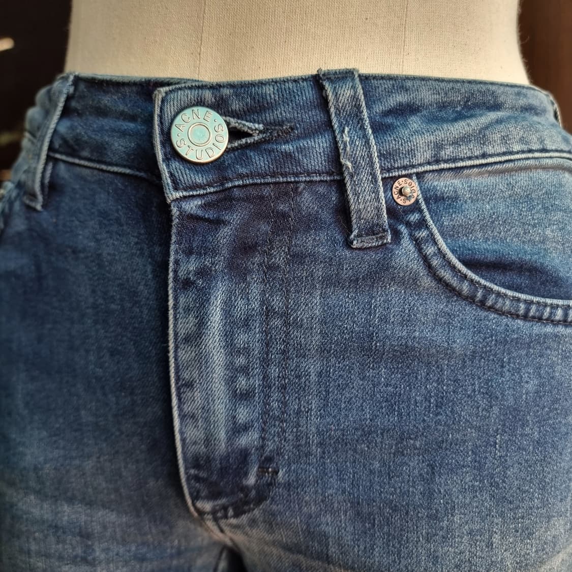 아크네스튜디오 스키니진 청바지 (25-26인치/표기32) 상태훌륭 상품이미지4