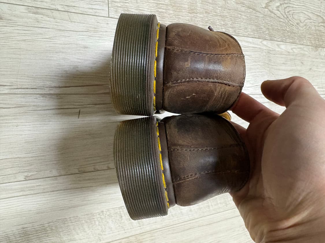 닥터마틴 1461 3홀 크레이지홀스 270 상품이미지5