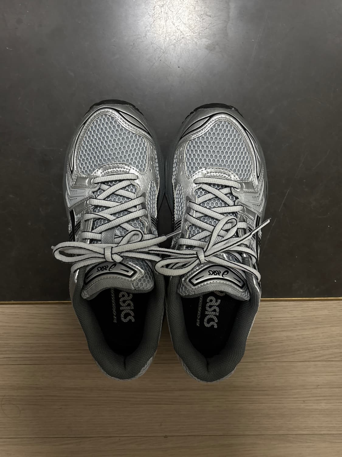 아식스 x 어반 리서치 젤 카야노 14 퓨어 실버 블랙 상품이미지1