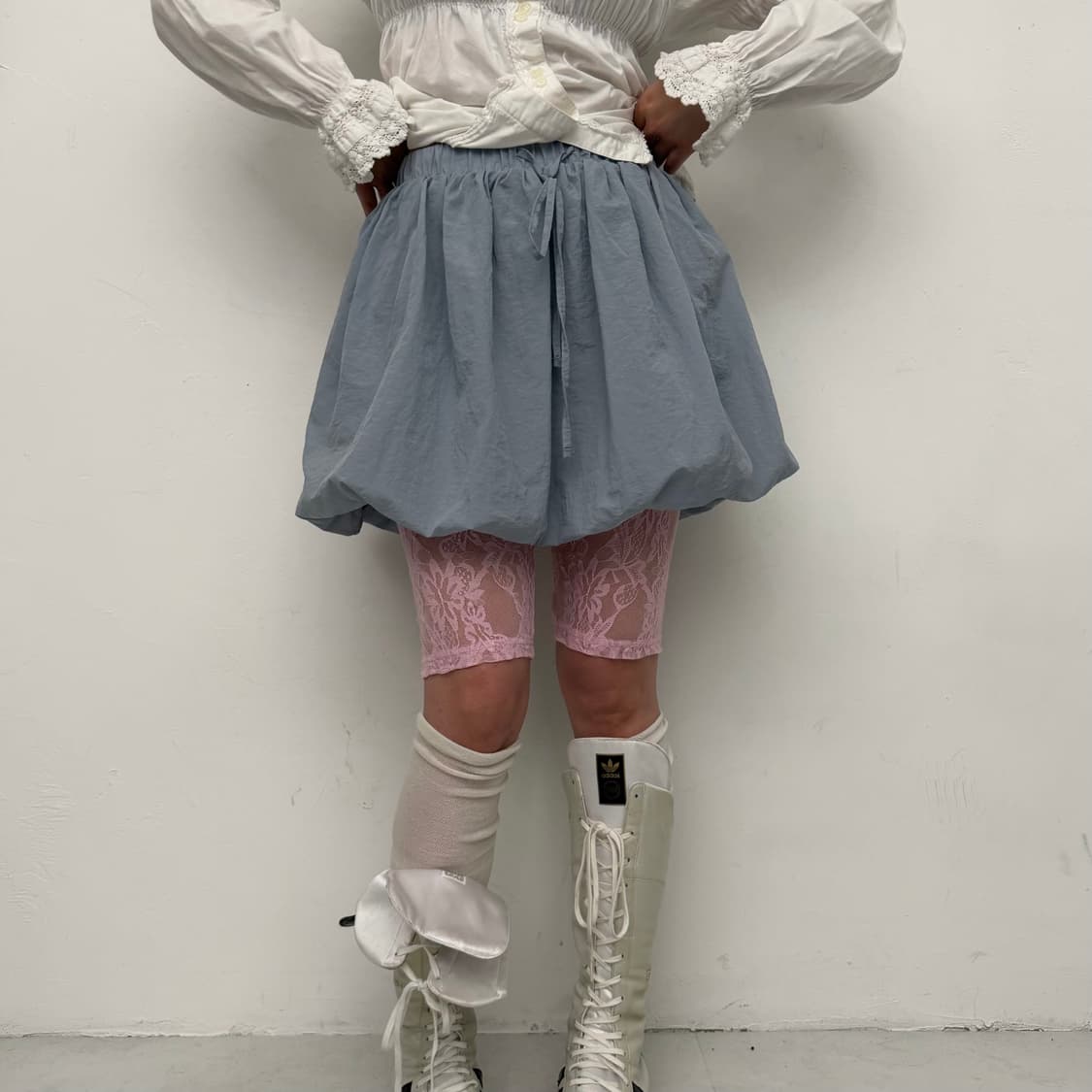 베이비 블루 벌룬 미니 스커트 상품이미지1