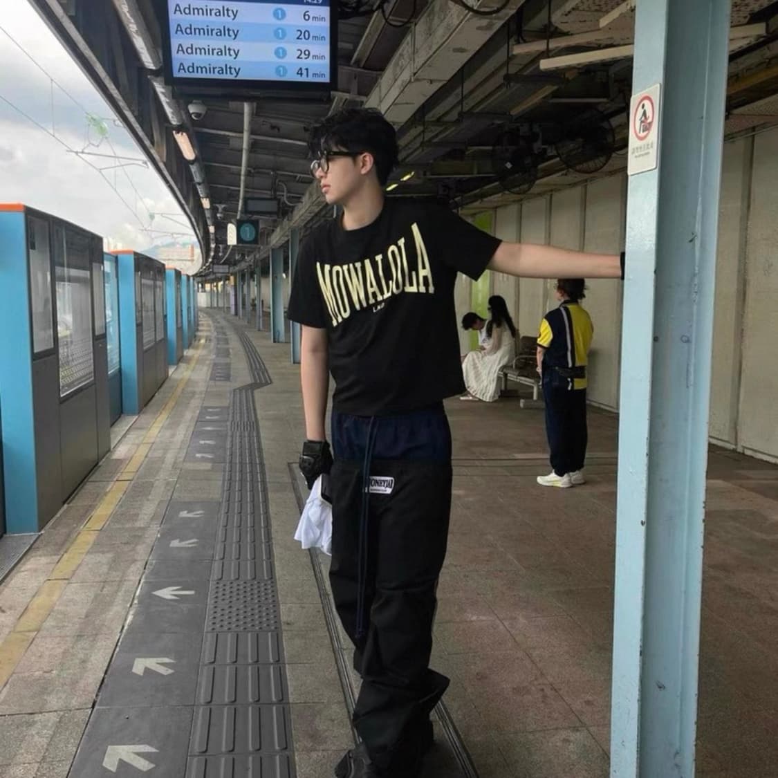 mowalola반팔 티셔츠 상품이미지2
