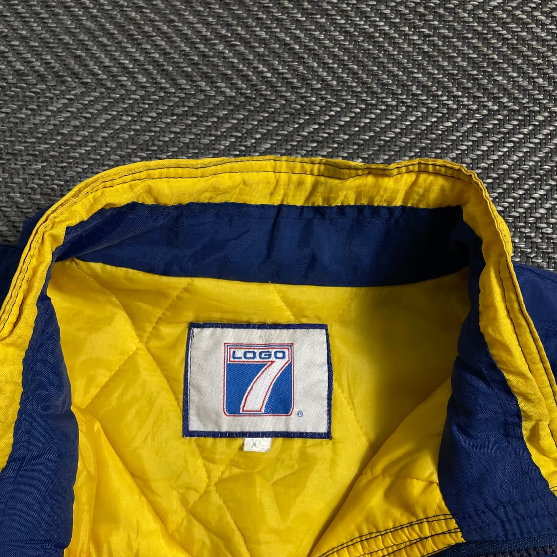 90s 올드스쿨 USA 미시건 컬리지 점퍼y 4330 상품이미지6