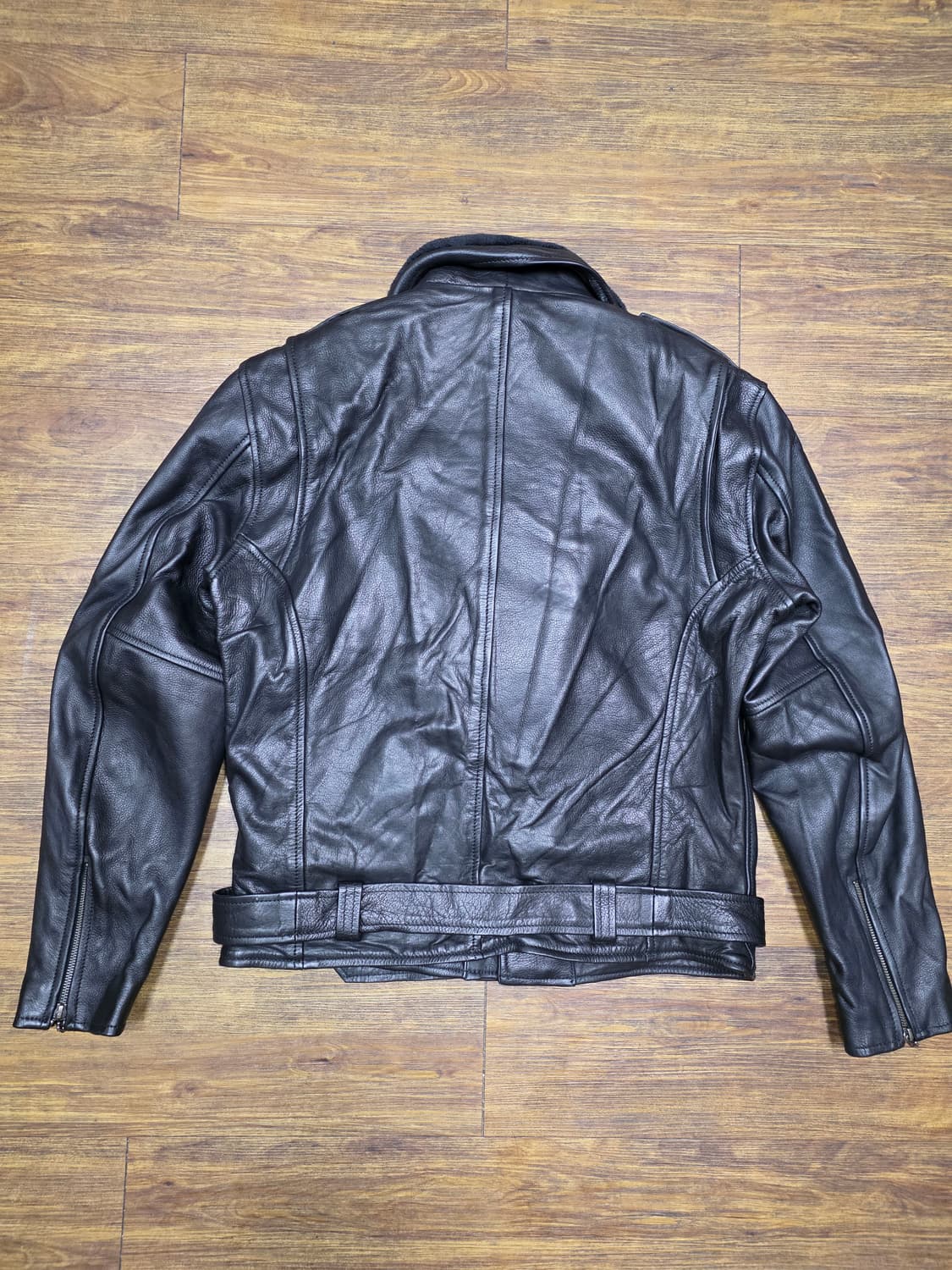 모토필드 소가죽자켓 미사용품
 상품이미지8