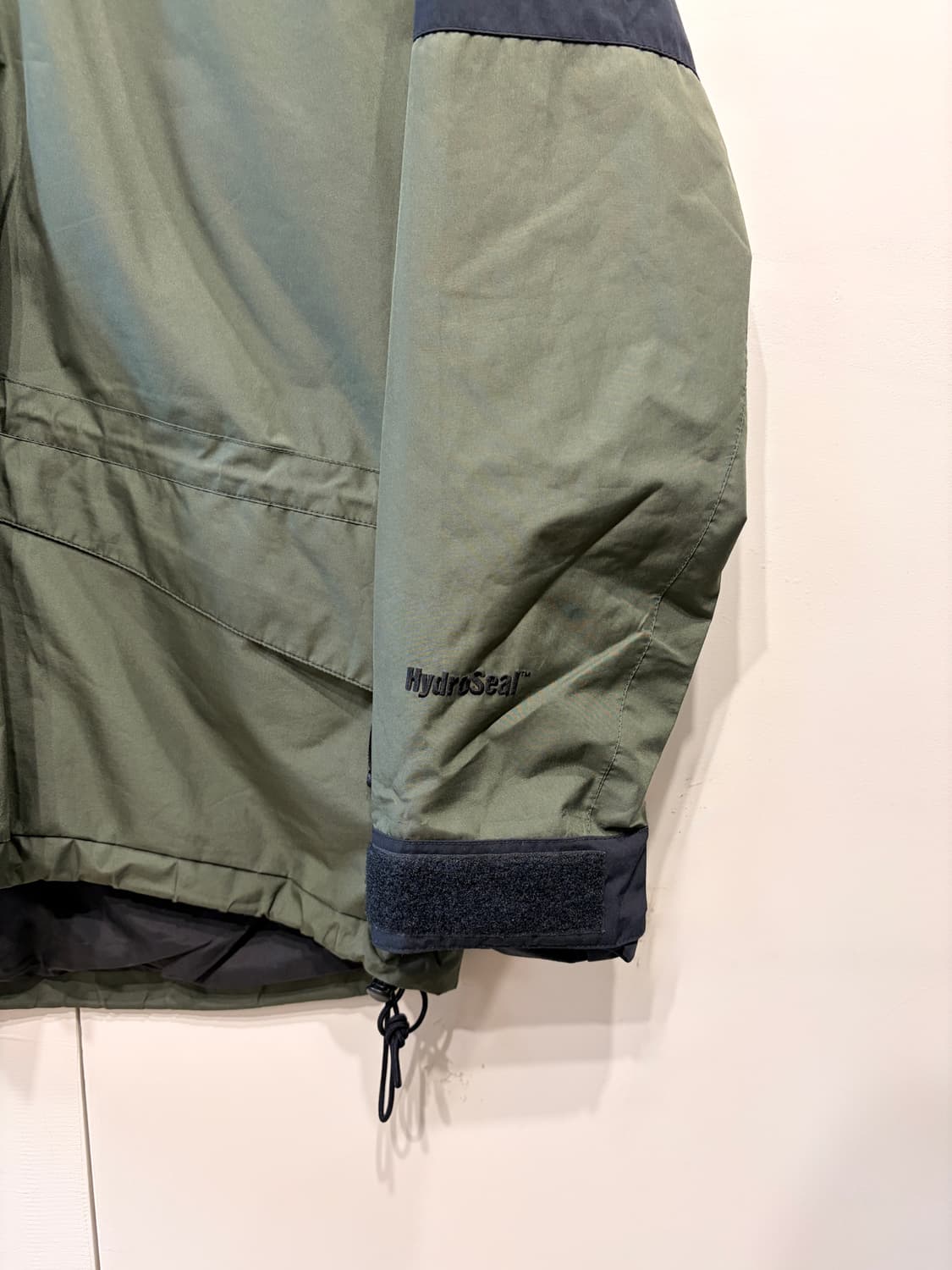 90's TNF 노스페이스 마운틴 하이드로실 자켓 상품이미지3