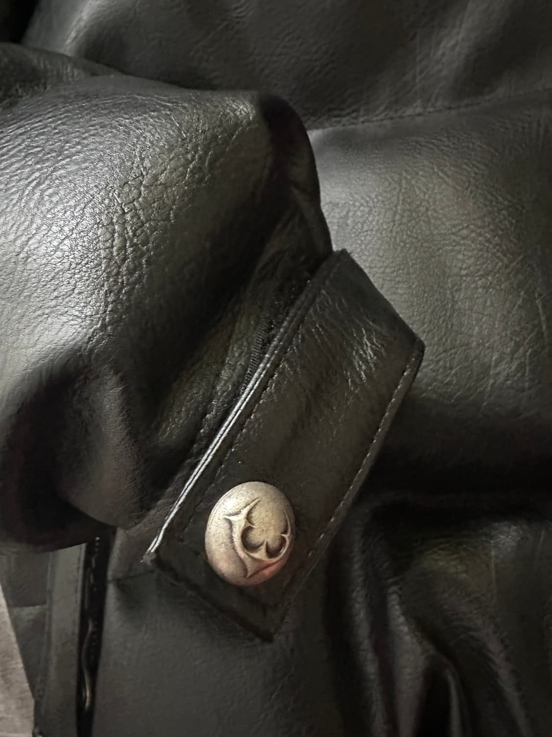 떠그클럽 레더패딩 2사이즈 상품이미지3