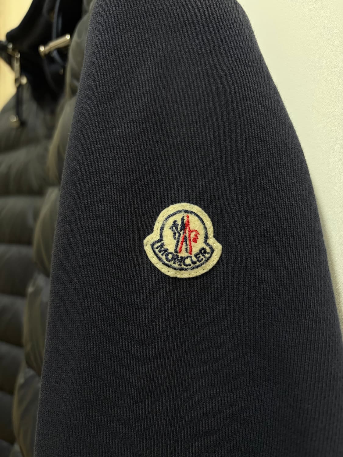 몽클레어 정품 니트패딩 상품이미지3