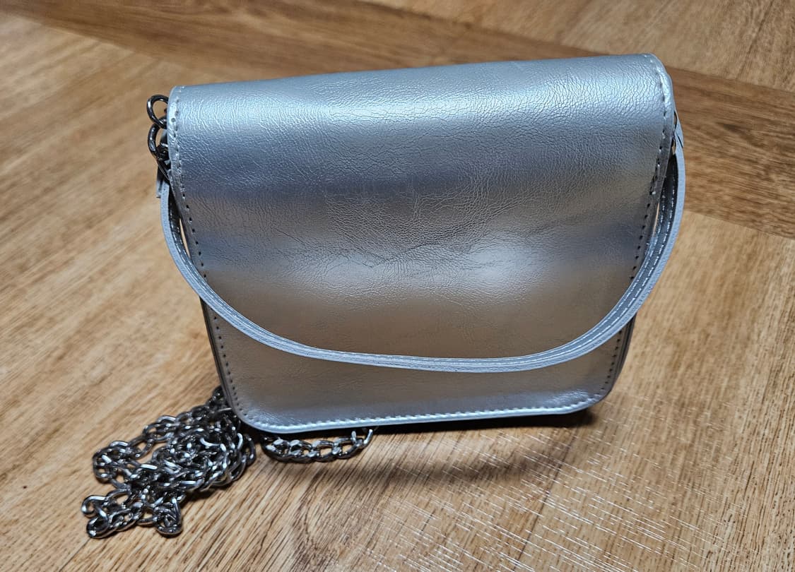 무르 레터백 실버 미니 크로스백 상품이미지4