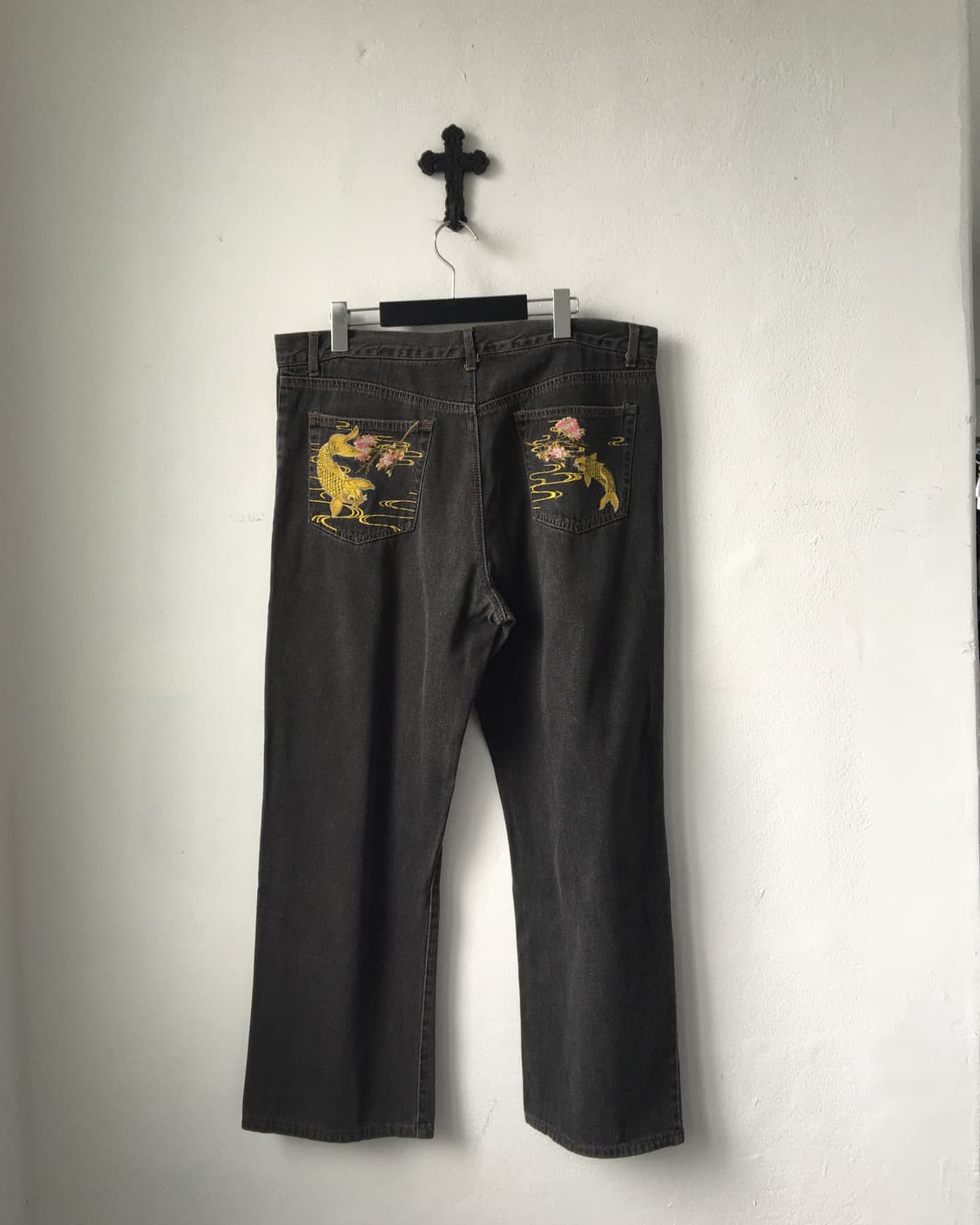 Oriental needle work denim pants 상품이미지1