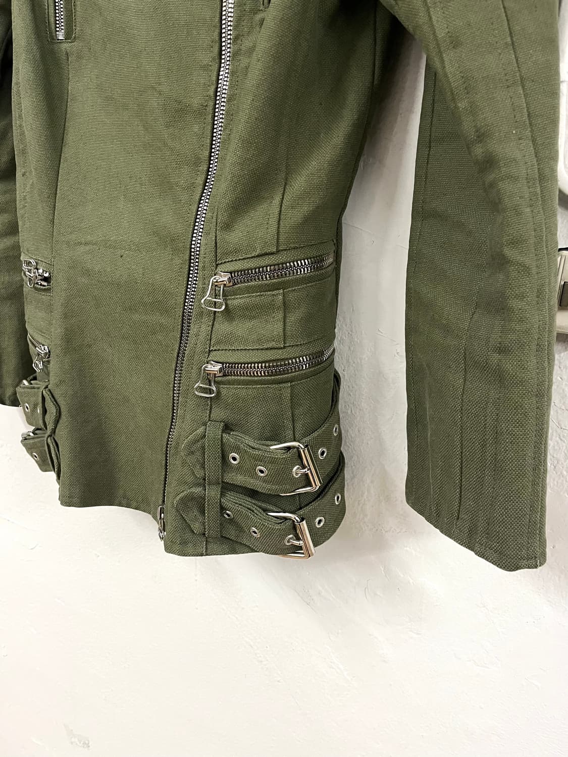 발망 2010SS 데카르넹 밀리터리 패치 패디드 숄더 자켓 상품이미지6