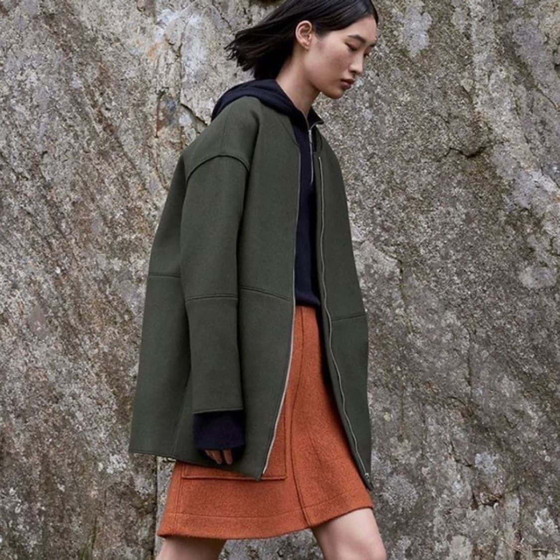 코스 COS 보일드 울 봄버 코트 상품이미지2