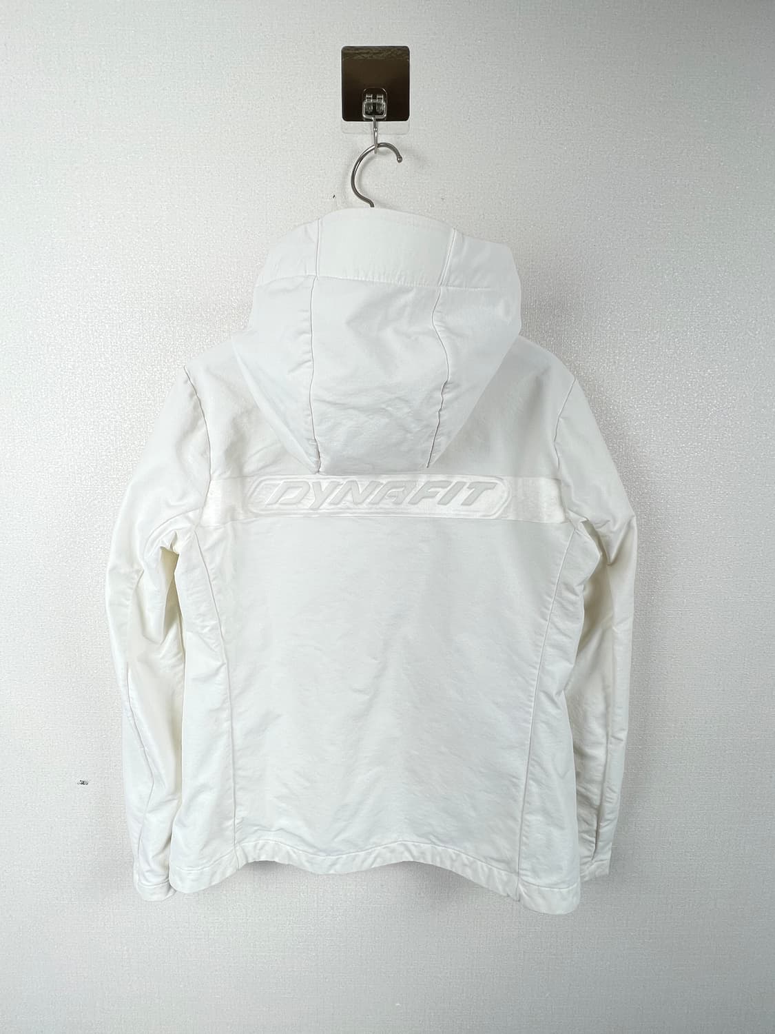 다이나핏 여성 트레이닝 후드 바람막이 화이트 M 상품이미지3