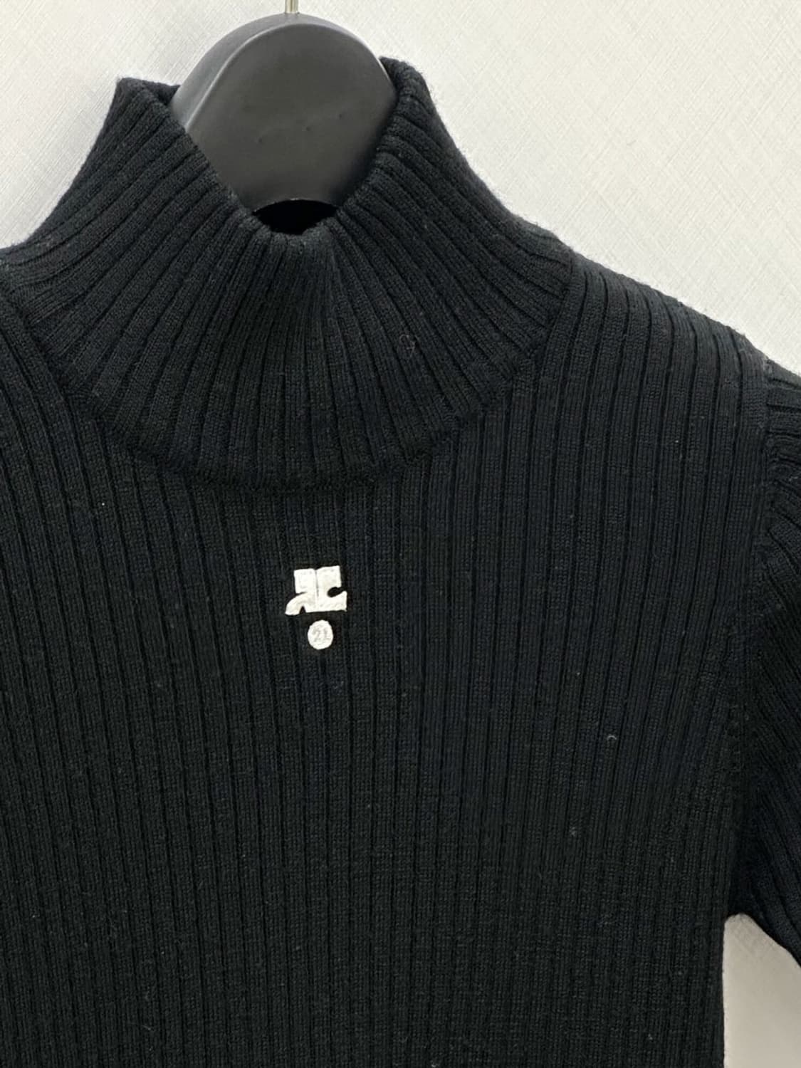 courreges / 꾸레쥬 블랙 하프넥 골지 니트  상품이미지6