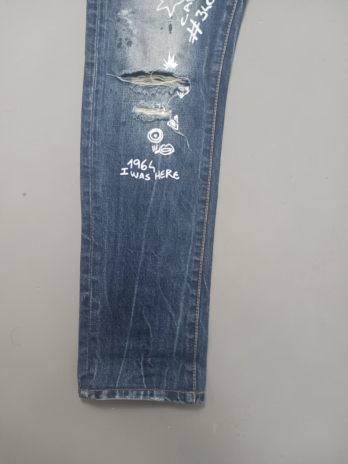 [29] 디스퀘어드2 그래픽페인팅 슬림진 청바지 상품이미지3