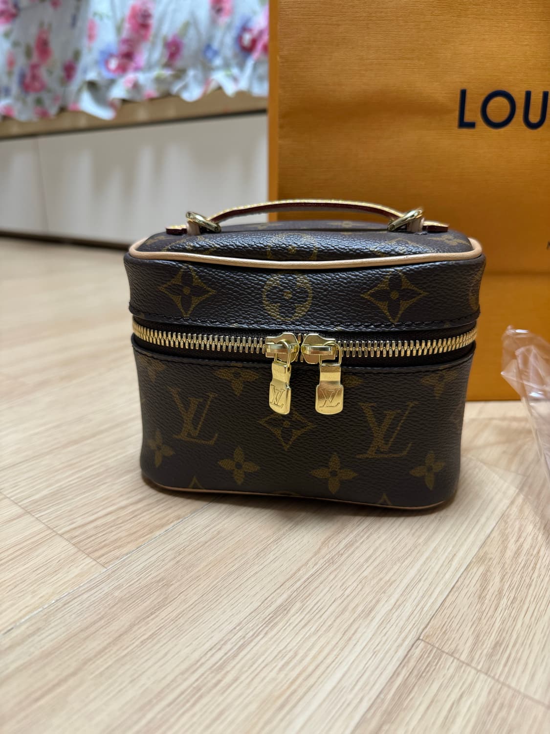 S급 상품/루이비통 니스 나노 모노그램 상품이미지1