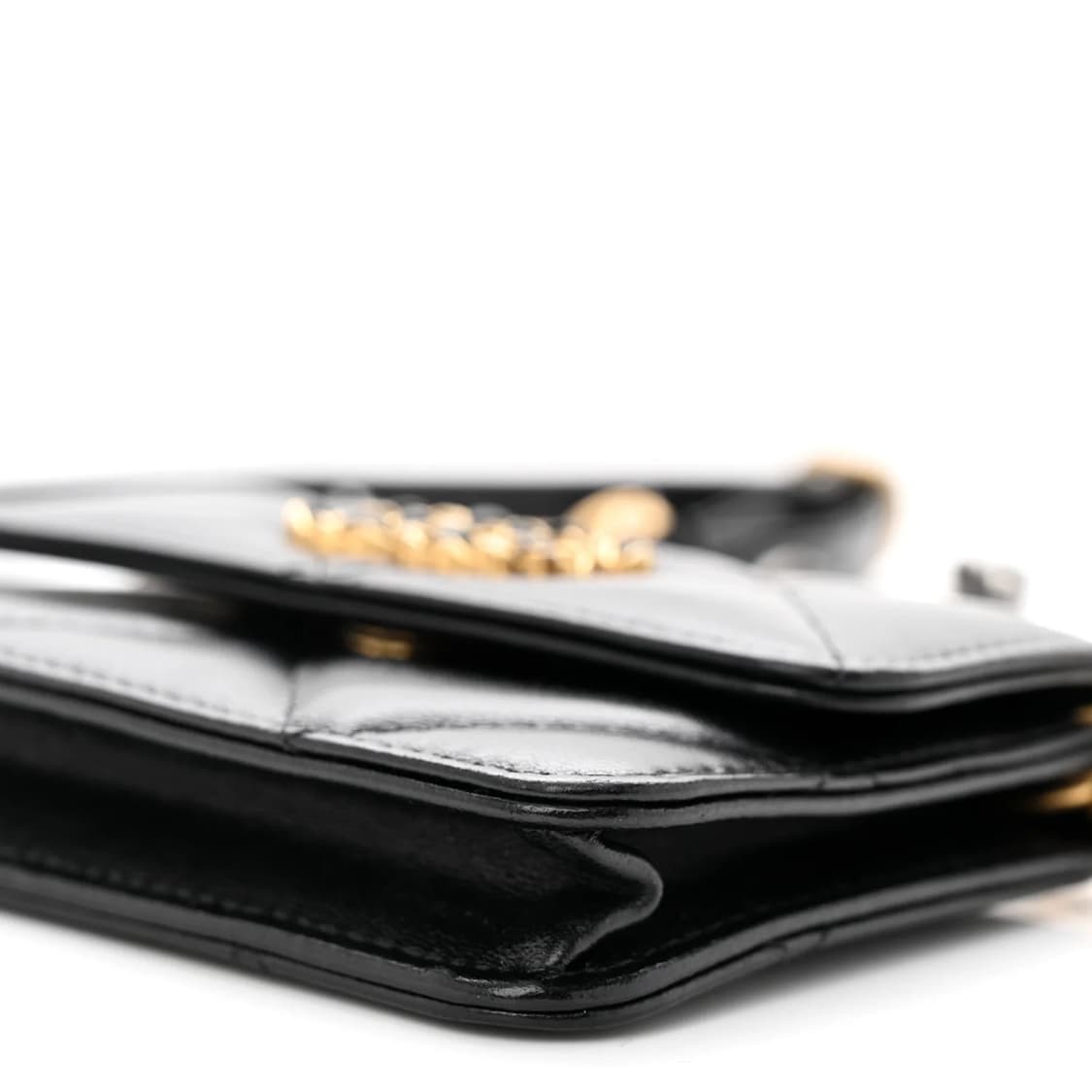 샤넬 19 벨트백  상품이미지4