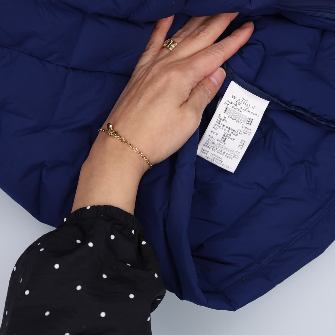 100 와이드앵글 구스다운 경량패딩 0327H1 상품이미지4