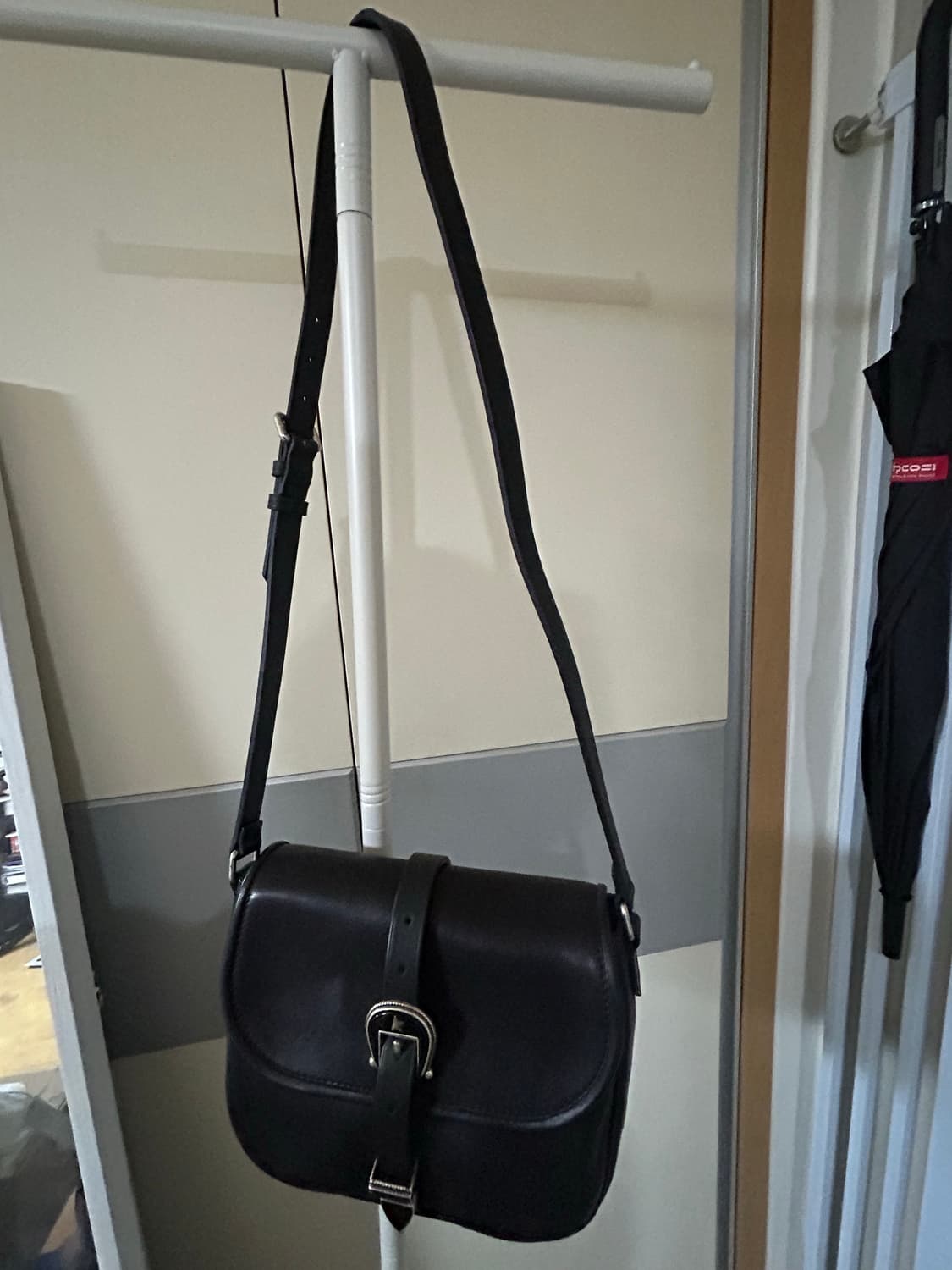 골든구스 여성 로데오백 미디엄 상품이미지7