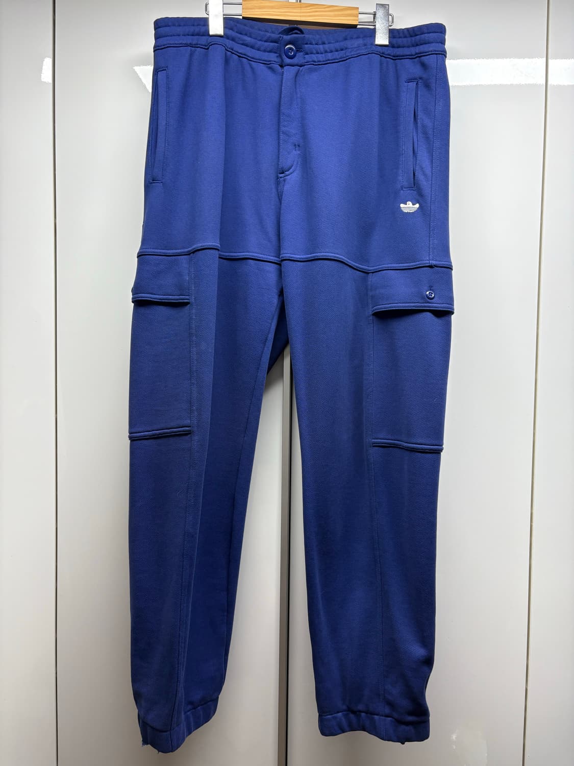 아디다스 카고 스웻 팬츠 상품이미지1