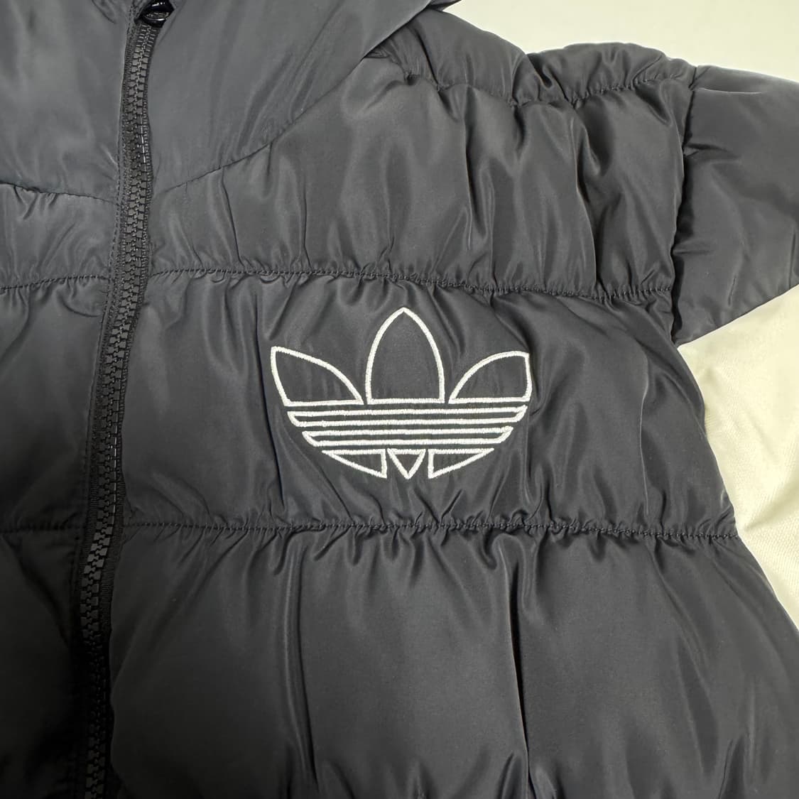 아디다스 제니 크롭 푸퍼 패딩 자켓 M 상품이미지2