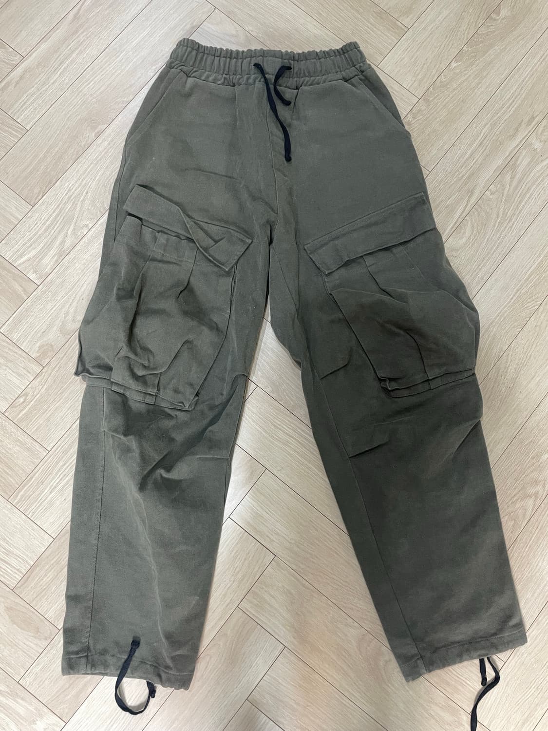 카키색 카고 팬츠 (30-32 추천 착용사진첨부) 상품이미지1