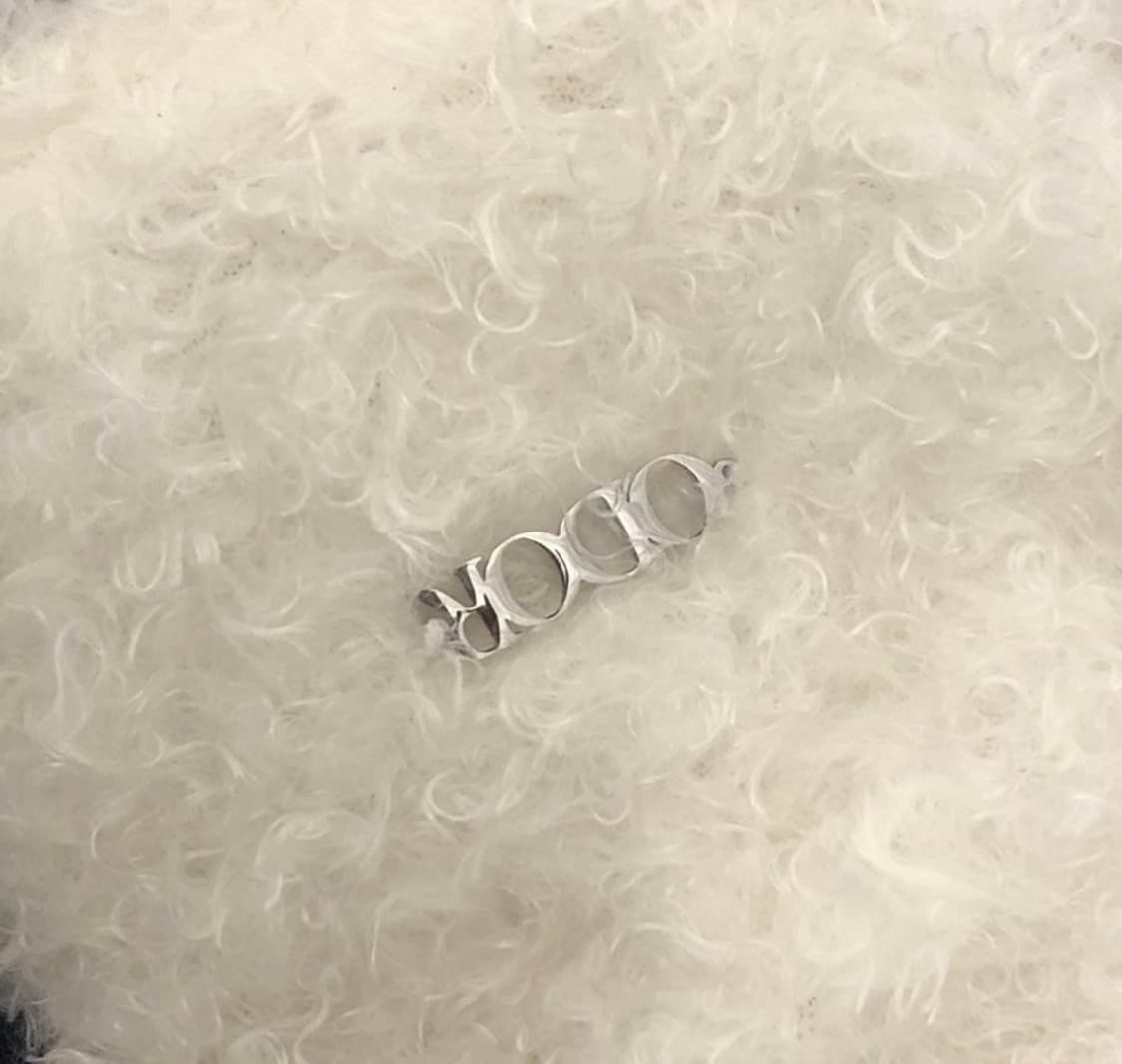 오도어 부클 가디건 화이트 상품이미지2