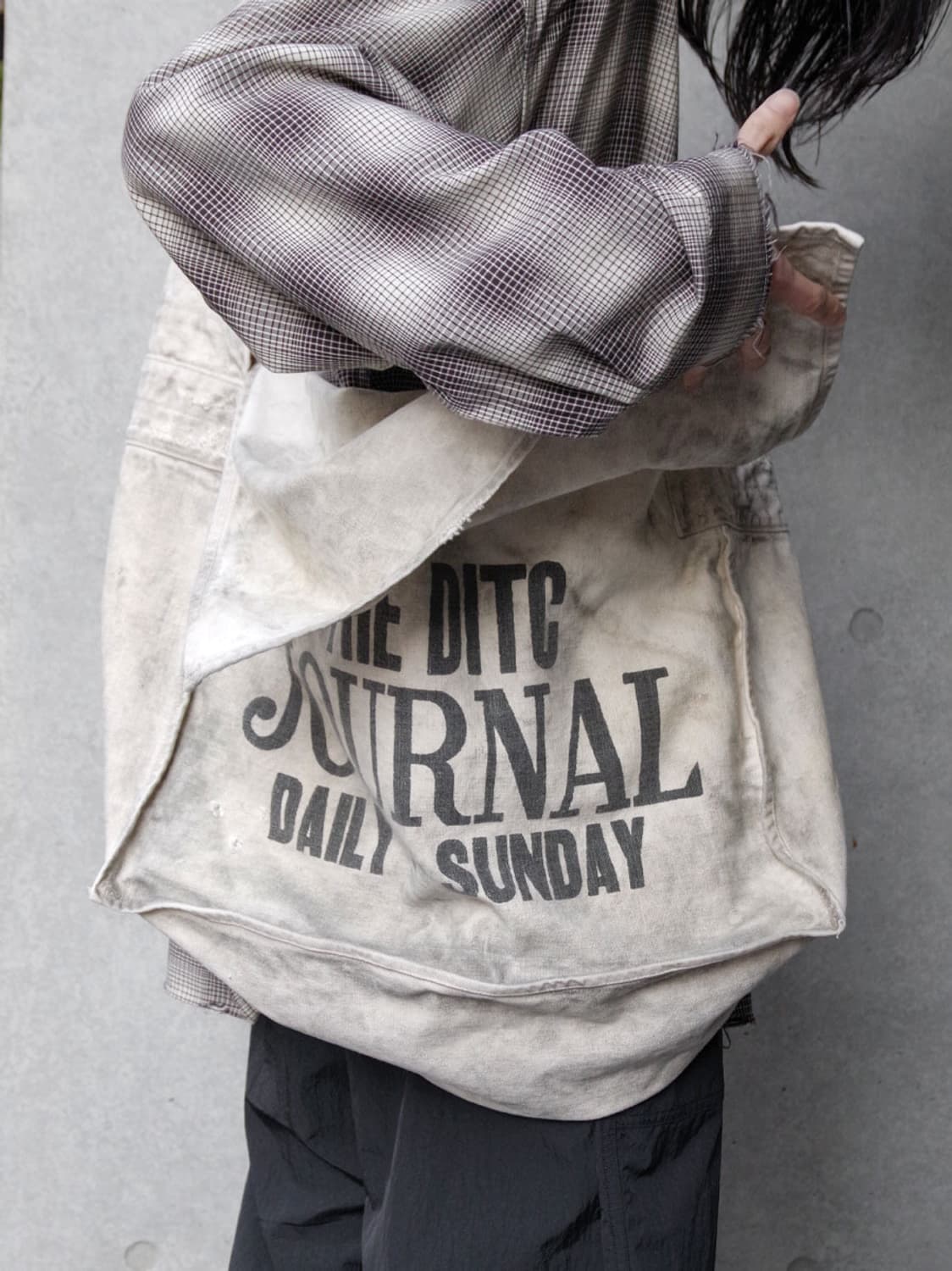 BOWWOW Newspaper Bag 상품이미지1