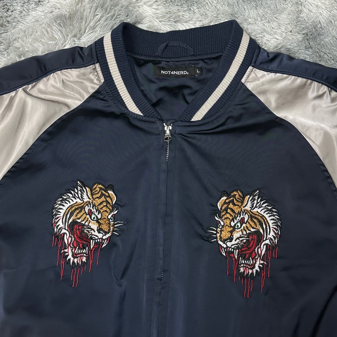 낫포너드 호랑이 자수 스카잔 L 상품이미지2