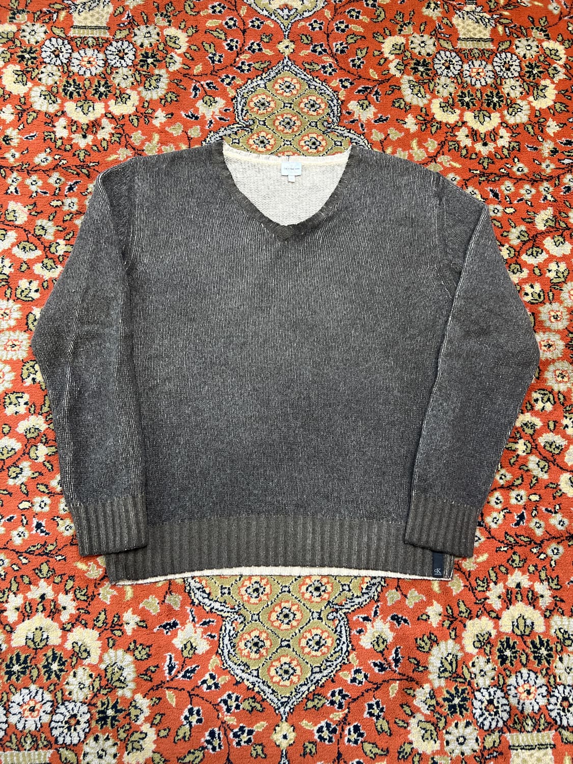 [M] CK JEANS 카키 빈티지 브이넥 니트 상품이미지1