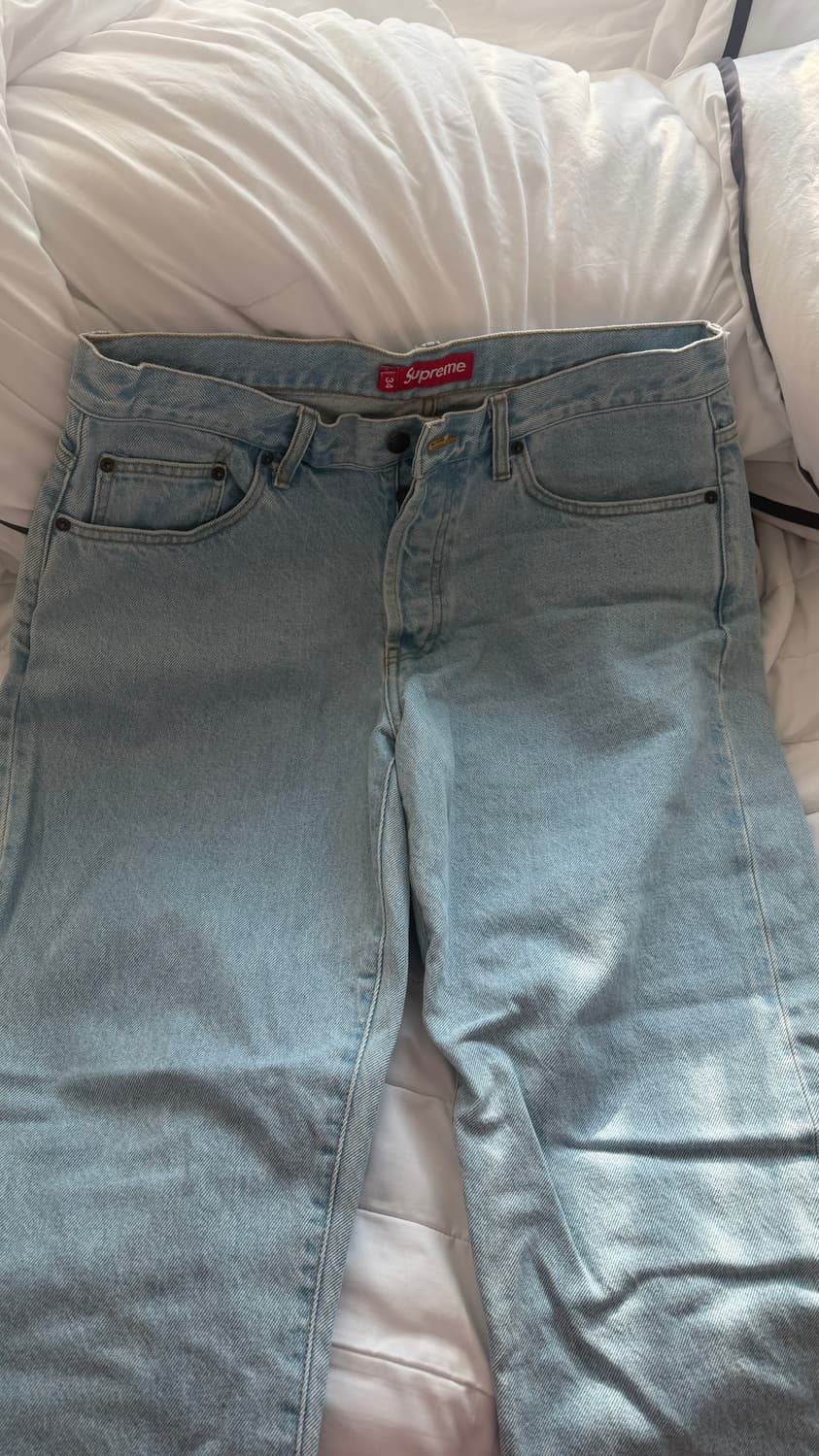 슈프림 레귤러 진 워시드 블루 23FW 34 상품이미지10