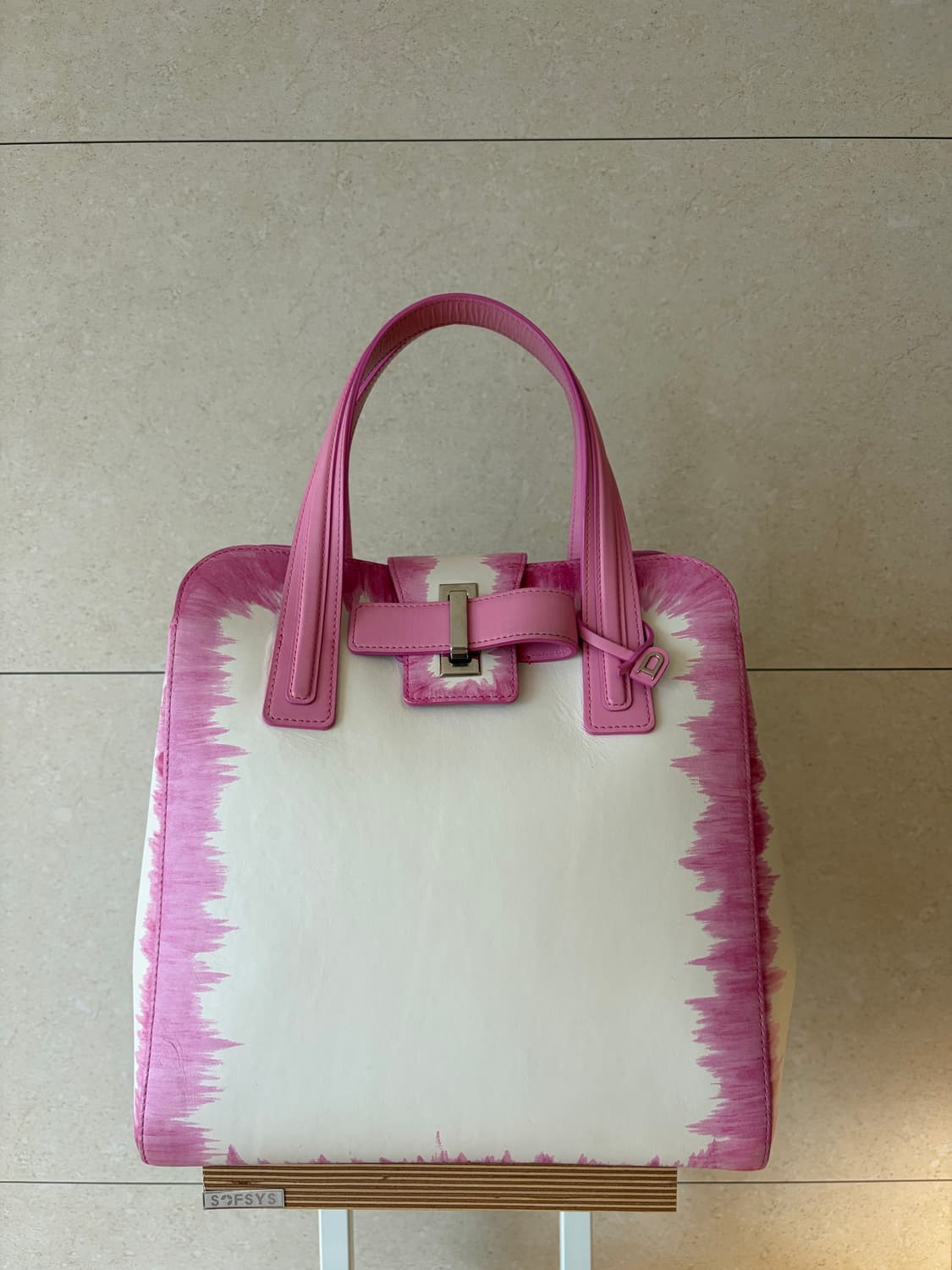 델보 도트백 미디엄 사이즈 상품이미지1