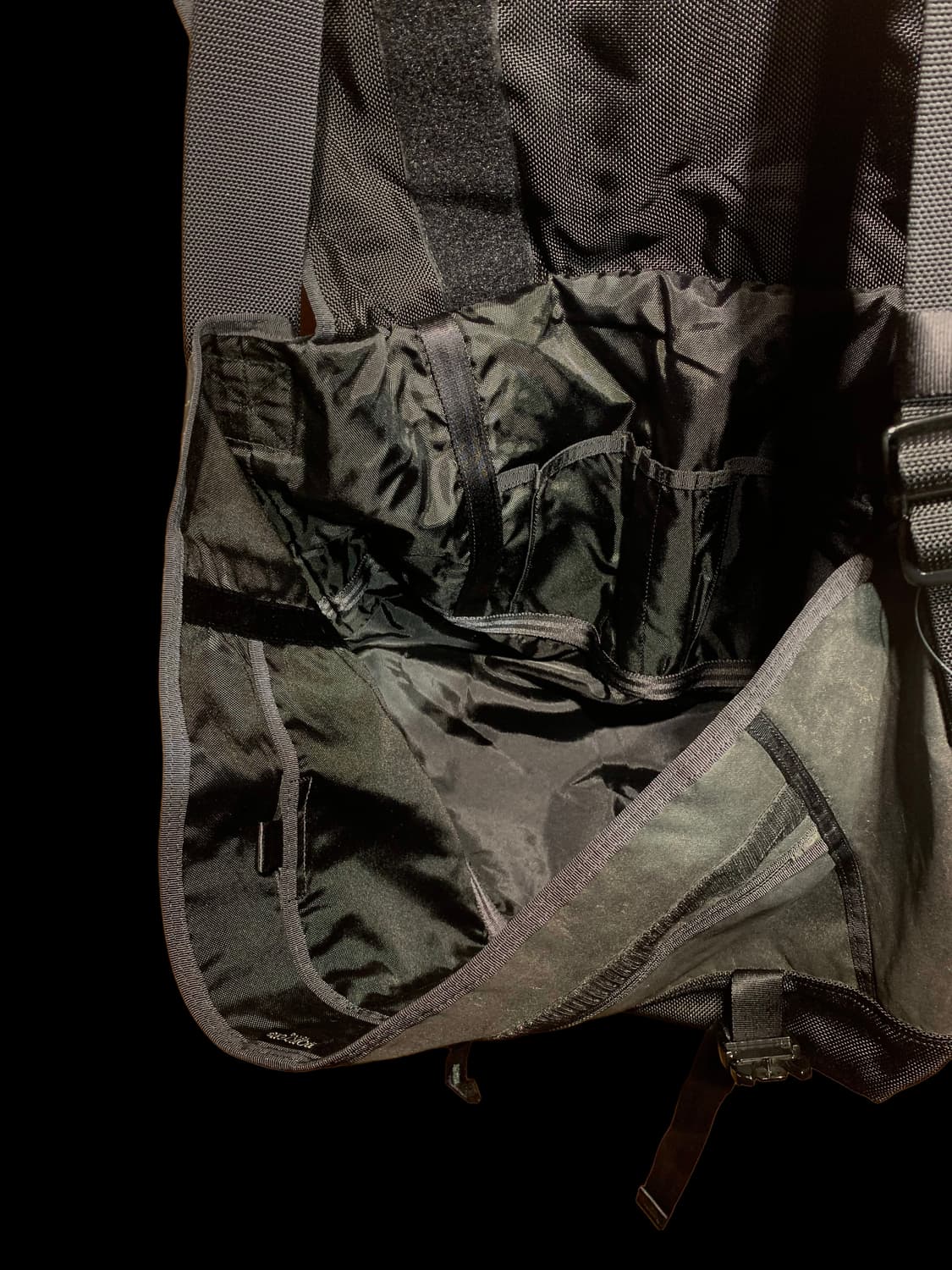 포터 메탈버클 메신저백 상품이미지4