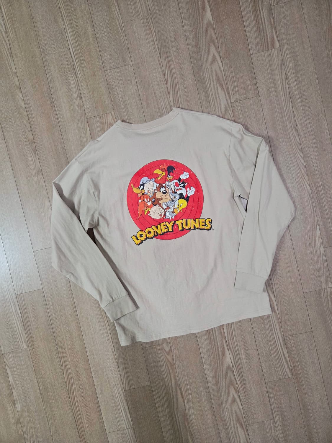 LOONEY TUNES 베이지 롱 슬리브 티셔츠 상품이미지1