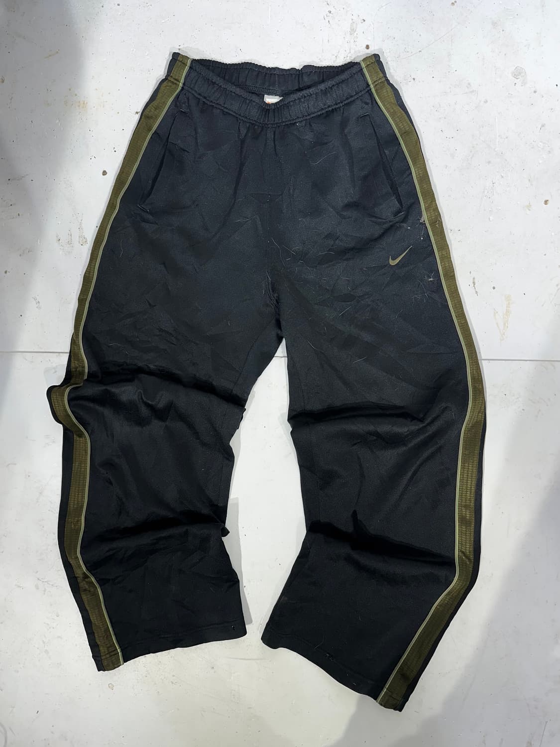 나이키 블랙 말차 카키 사이드 라인 와이드 추리닝 바지 M 상품이미지4