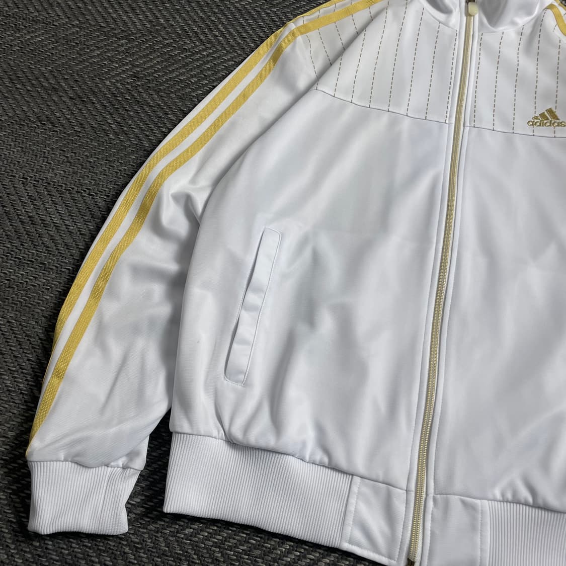 00s 아디다스 올드스쿨 화이트 골드 트랙탑 져지 y 4737 상품이미지3