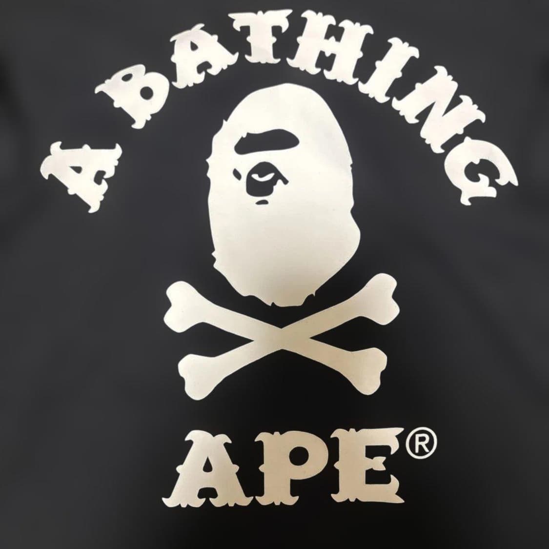 베이프 파이레이트 스토어 에이프 크로스본 롱슬리브 티셔츠 상품이미지3