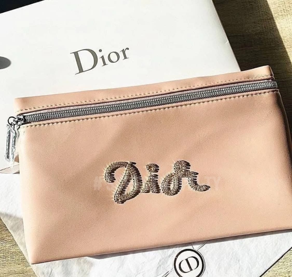 디올뷰티 비즈 모티브 클러치 상품이미지1