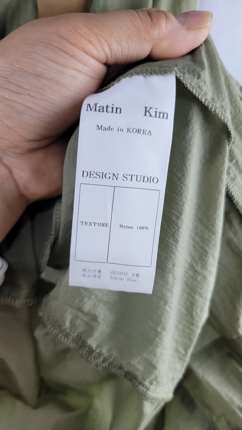 마뗑킴 나일론 바람막이 자켓 카키 상품이미지5