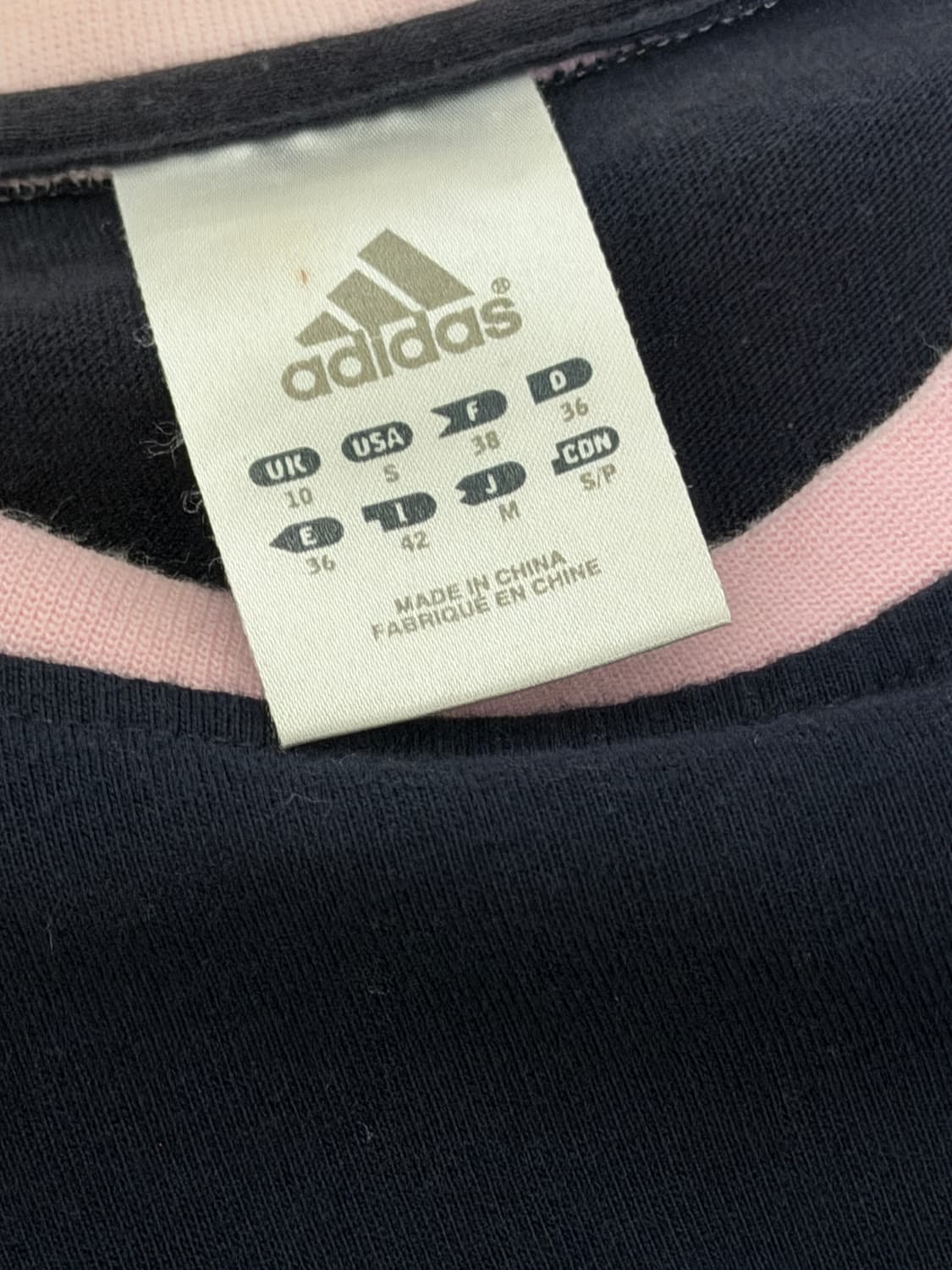 아디다스 핑크네이비 링거티 반팔 상품이미지4