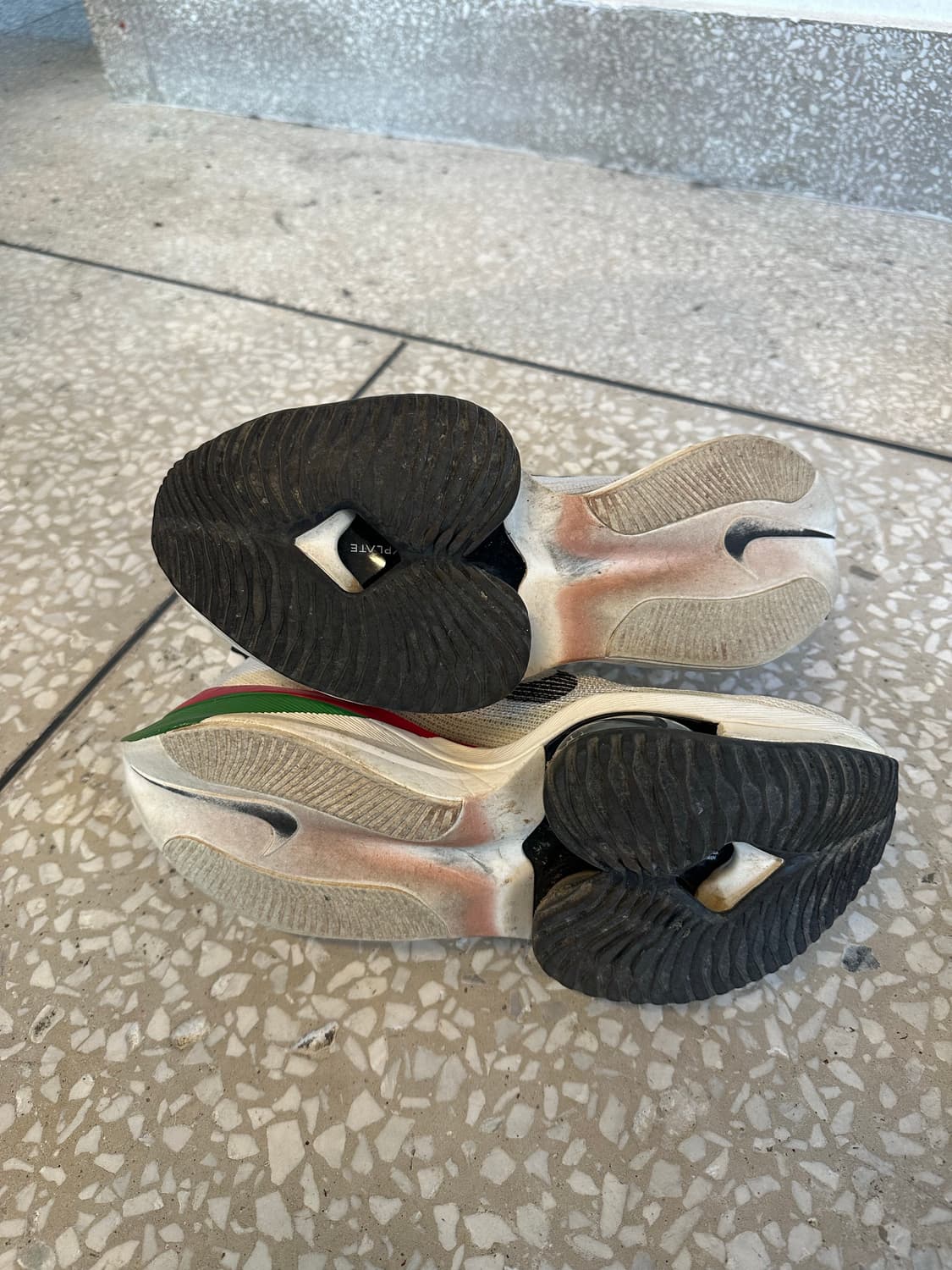 Nike running shoes 상품이미지7