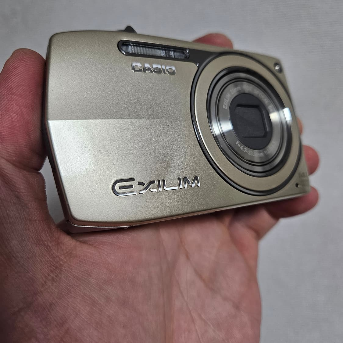 (아일릿 모카 디카) 카시오 엑슬림 EX-Z2300 골드 상품이미지2