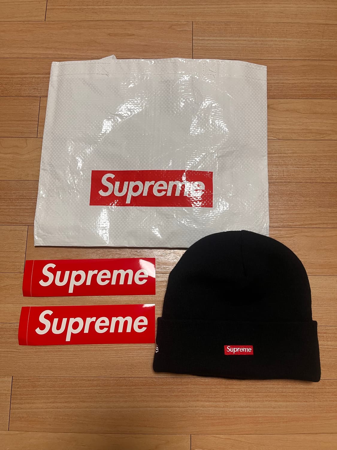 슈프림x뉴에라 비니 상품이미지1