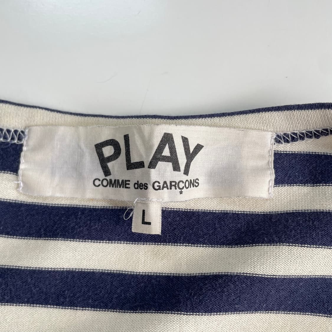Comme Des Garsons 꼼데가르송 더블 하트 와펜 블루 보더티 상품이미지4