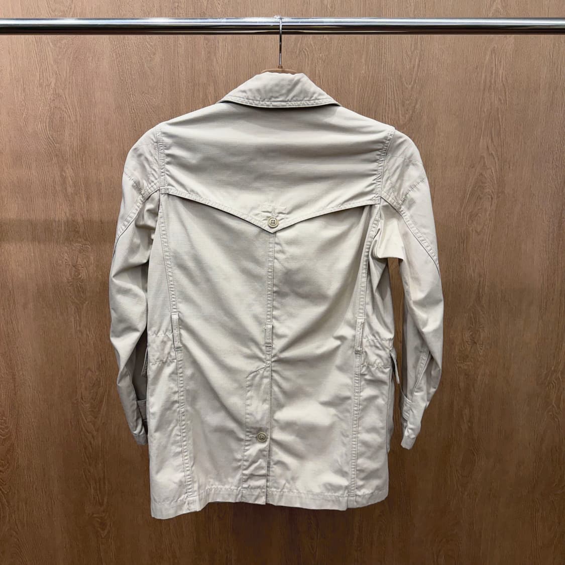 엔지니어드가먼츠 베이지 멀티 포켓 디테일 자켓 상품이미지3