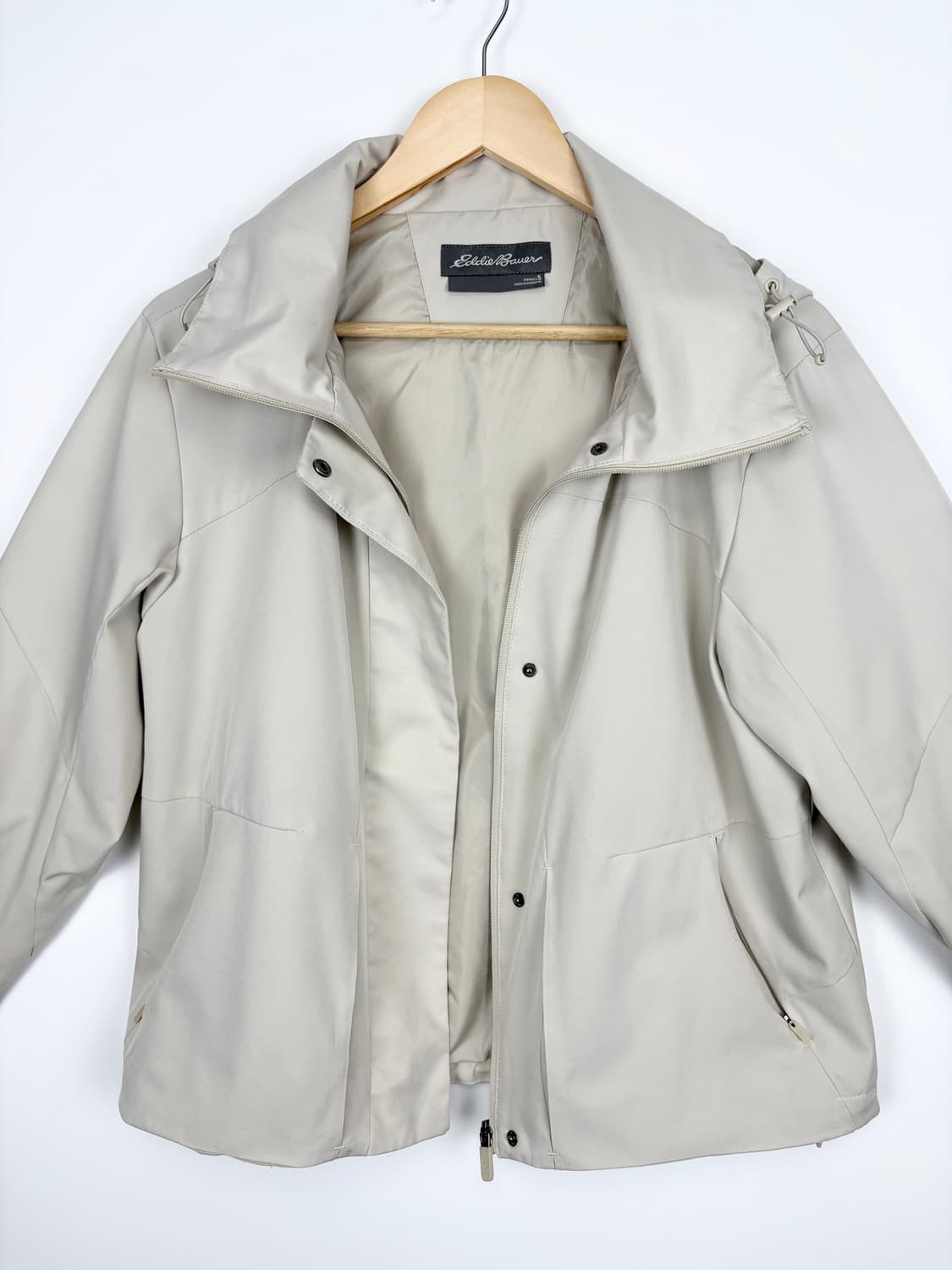 에디바우어 여성 방수 방풍 자켓 상품이미지2