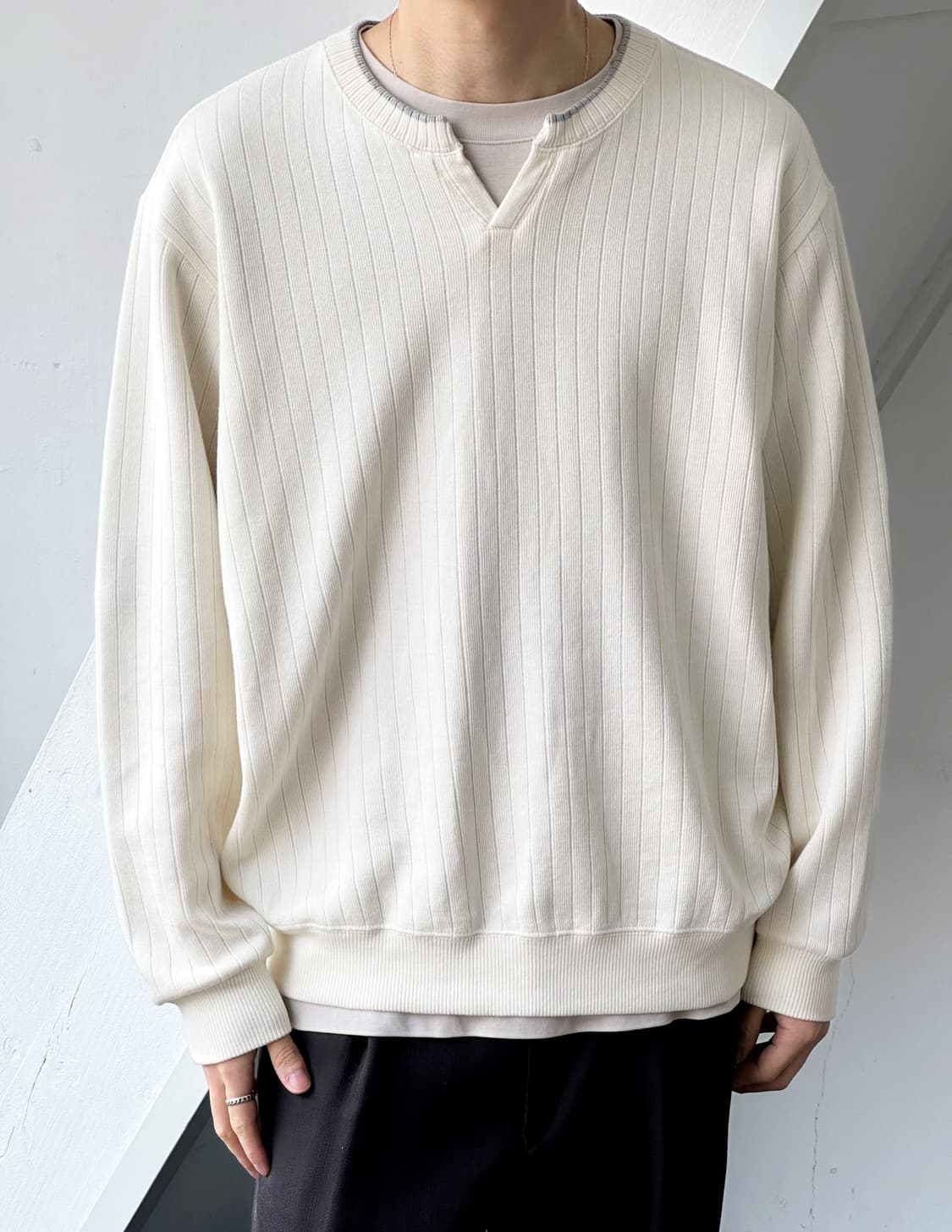Design neck high gauge knit P/O 상품이미지6